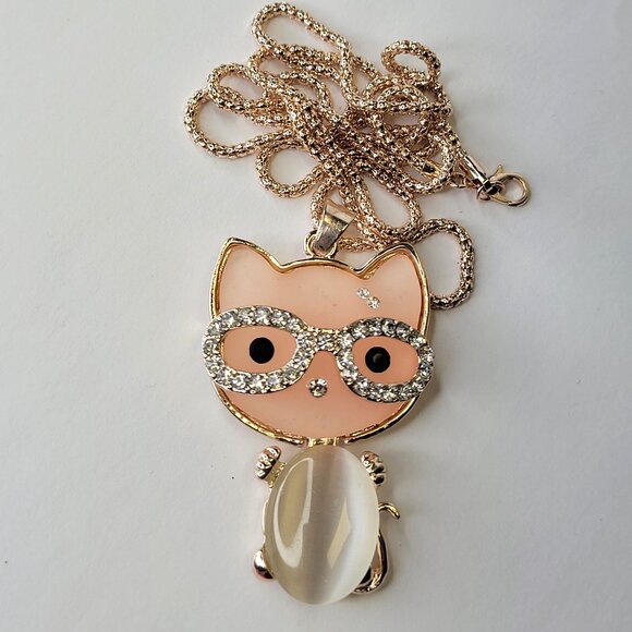 Rose Quartz Cat Pendant Necklace - Picture 1 of 9